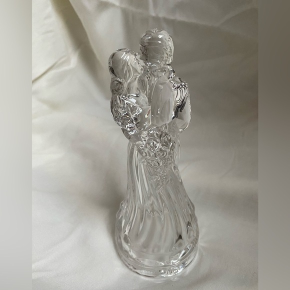 VINTAGE Princess House Wedding Cake Bride and Groom Topper - Picture 1 of 9